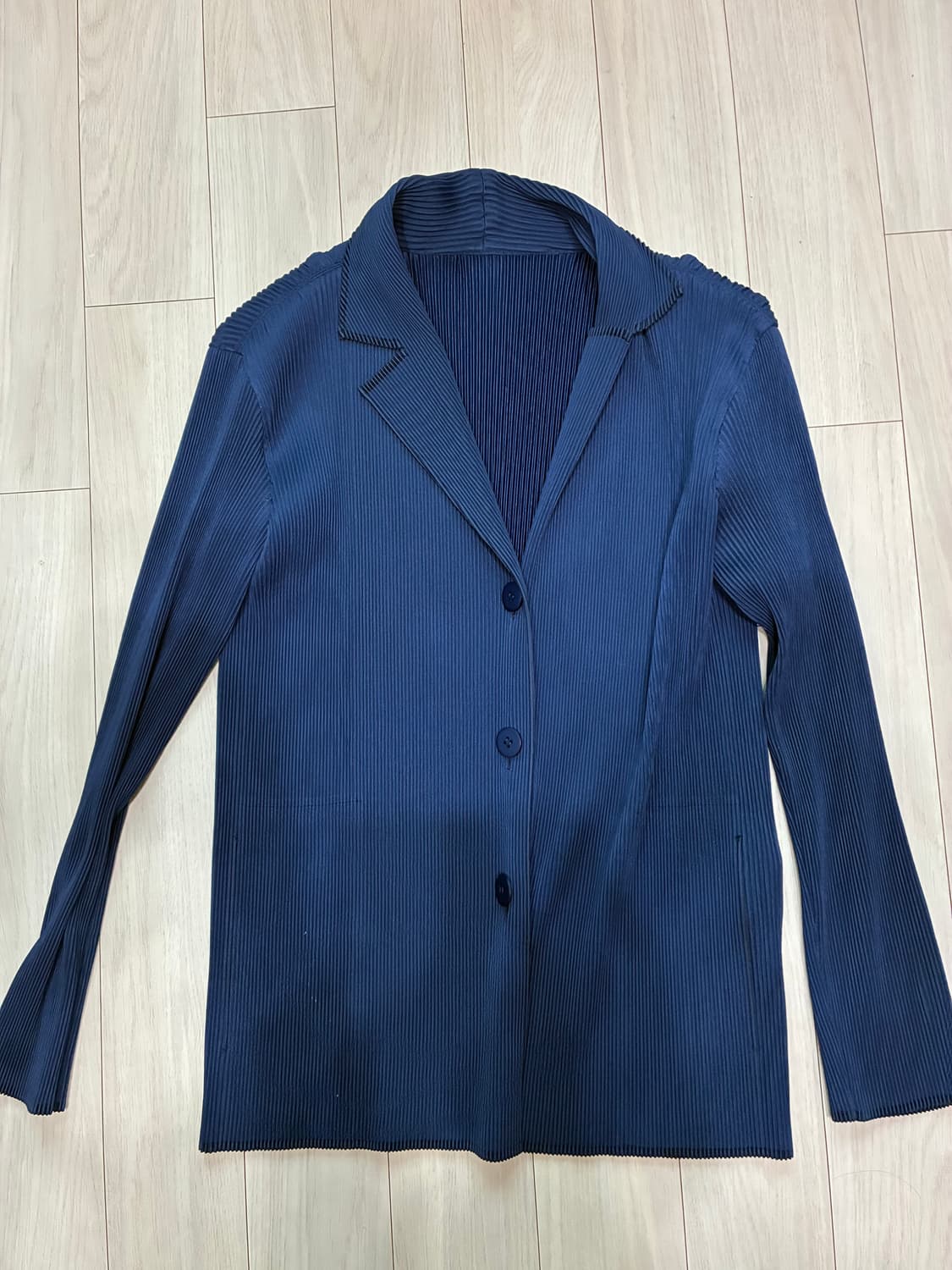 이세이미야케 fete 가디건  상품이미지1