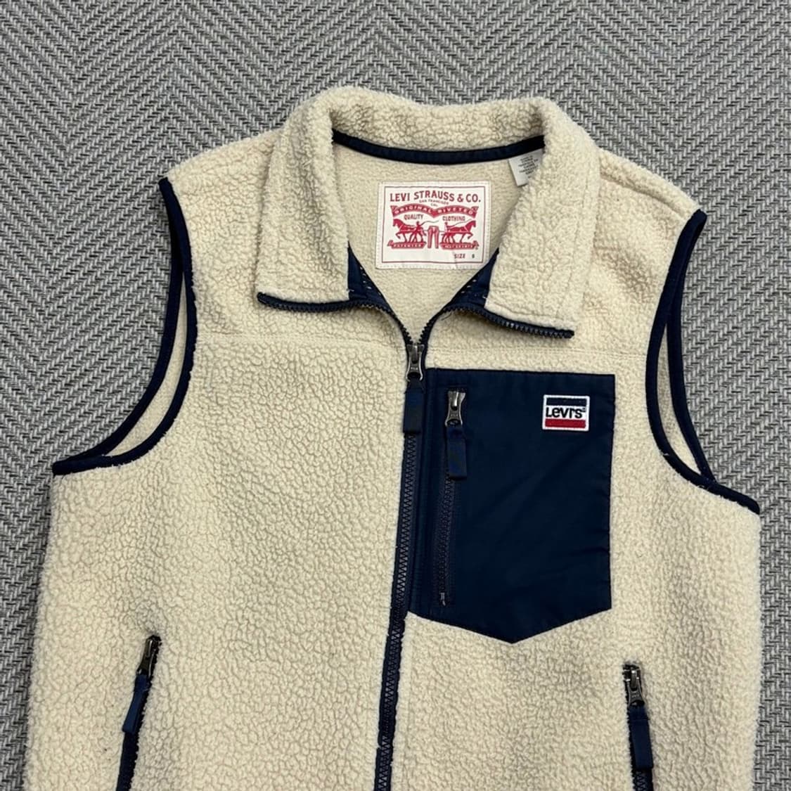 리바이스 플리스 베스트 v1887 상품이미지3