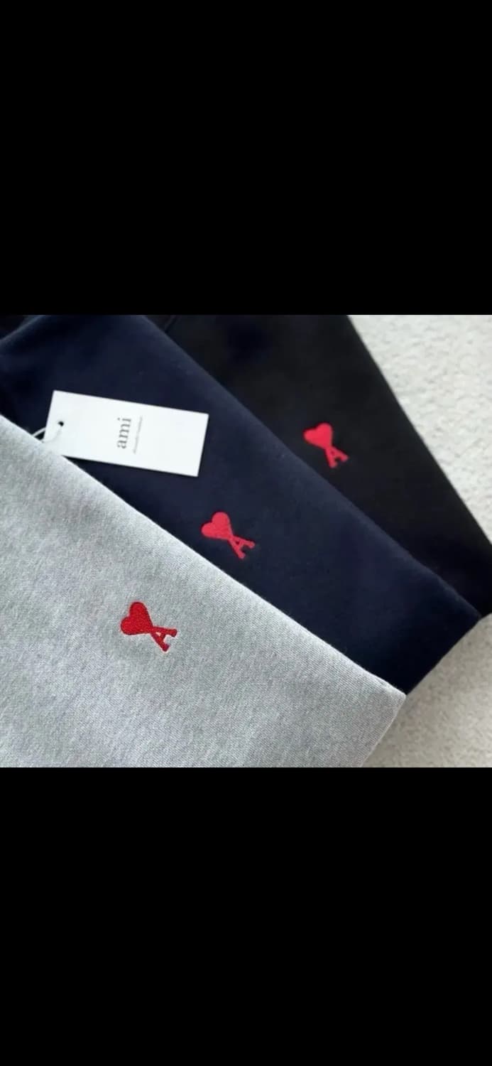 🔥[무료배송/새상품]🔥아미 맨투맨 논기모 스몰로고 남녀공용 / 그레이 상품이미지1