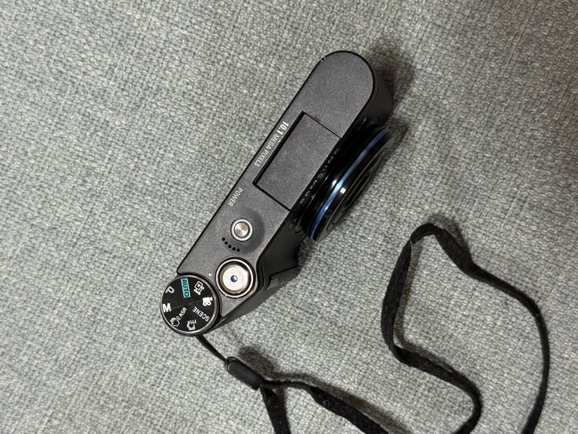 삼성 VLUU NV10 디지털 카메라 (파우치 포함) 상품이미지2