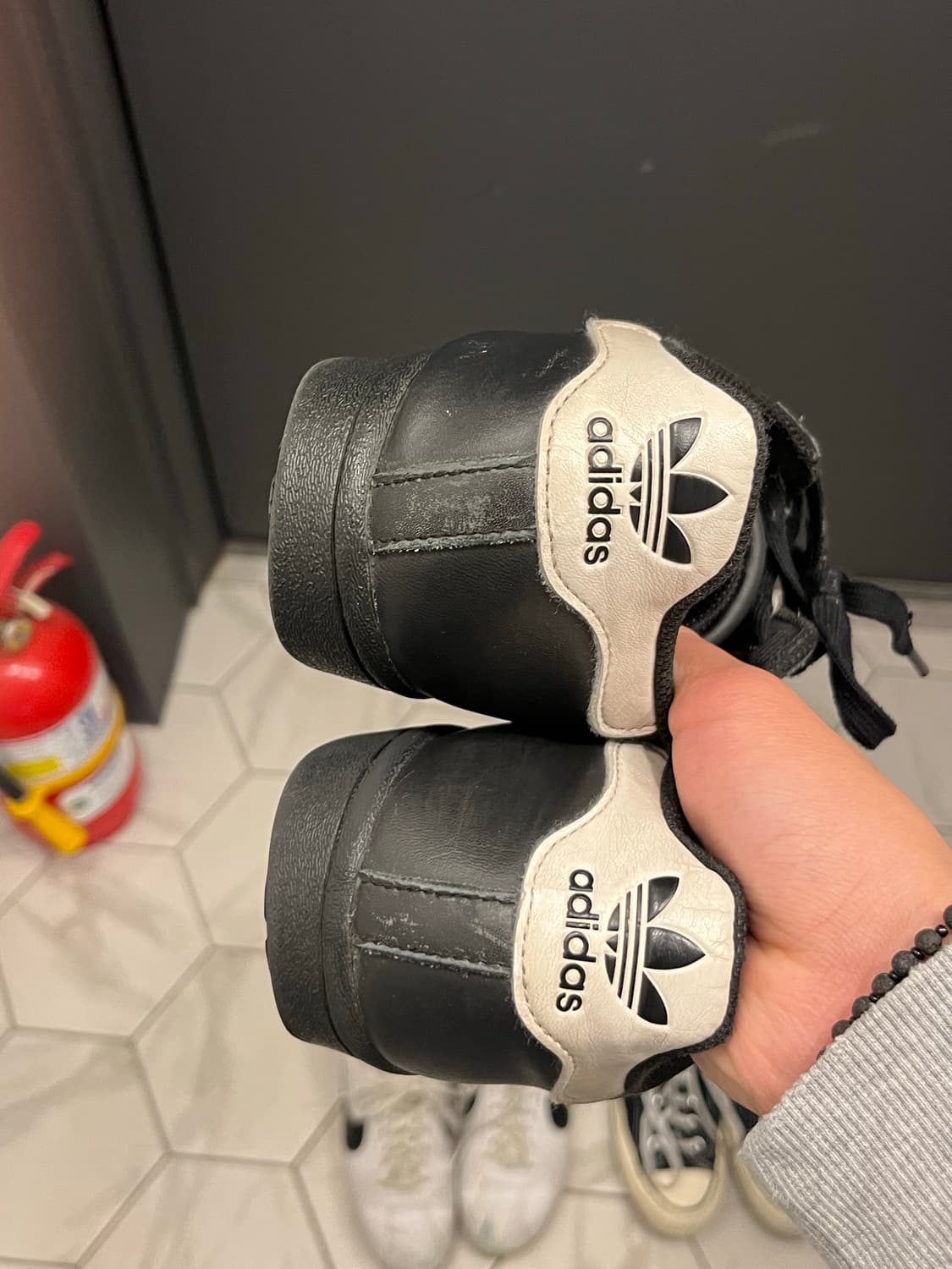 슈퍼스타 코어 블랙 상품이미지1