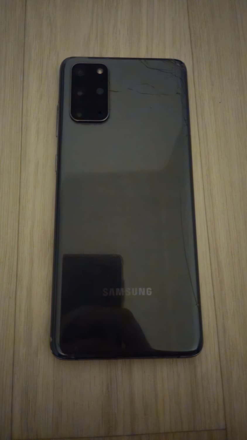 갤럭시S20 플러스 코스믹그레이 256gb 액정파손 백화 상품이미지1