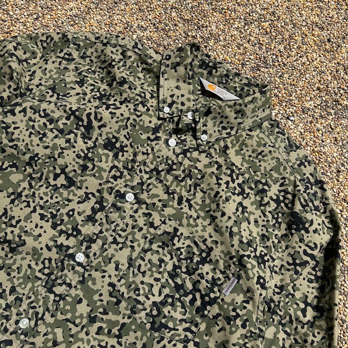 칼하트(Carhartt) 카모폴라쥬 셔츠 상품이미지2