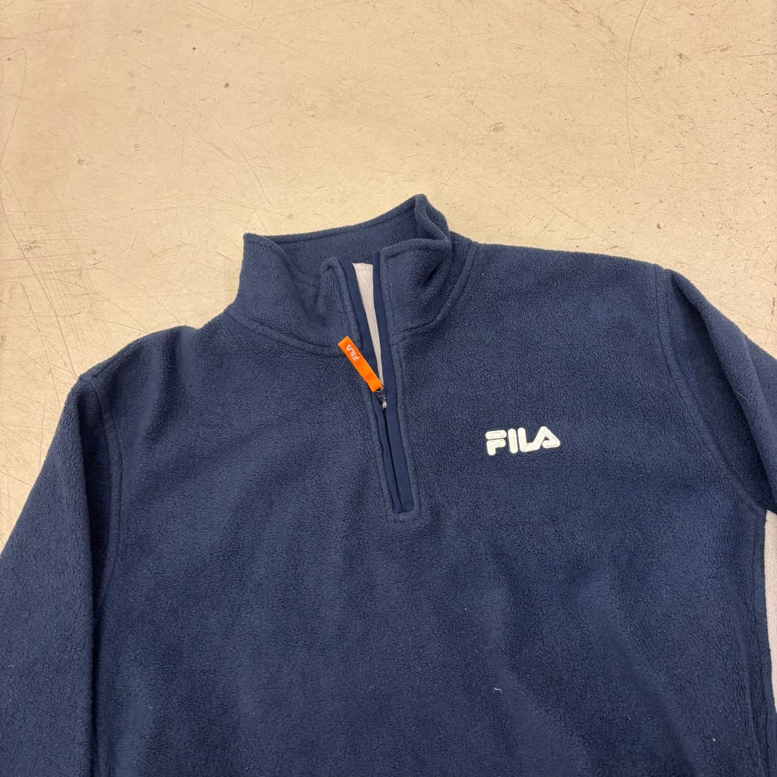 휠라 네이비 스몰로고 하프집업 플리스 상품이미지2