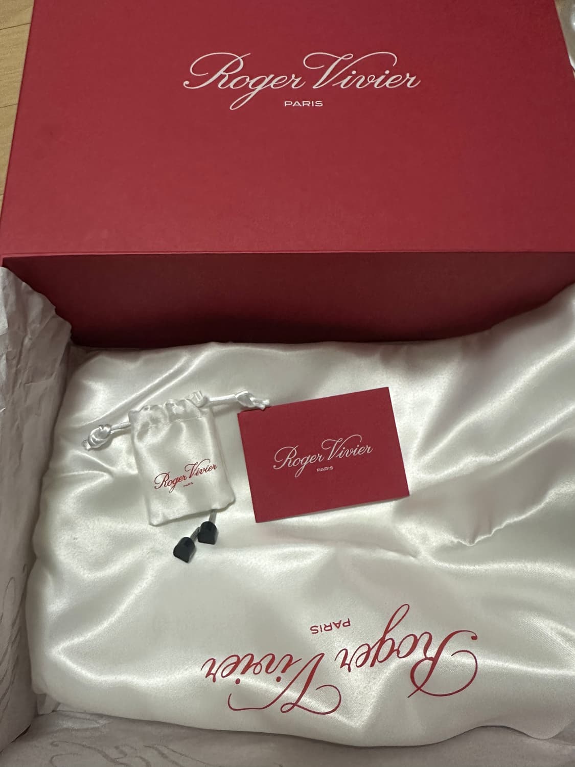 로저비비에 레더 스웨이드 키튼힐 상품이미지5