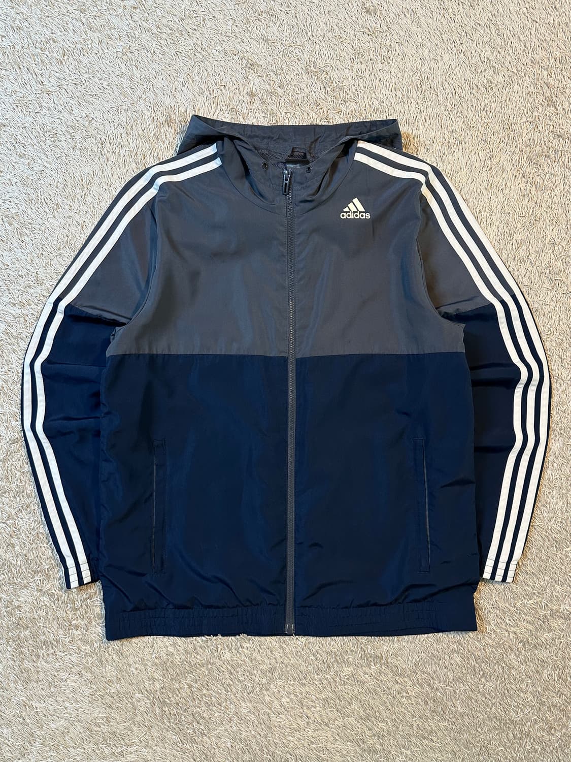 아디다스 삼각로고 사이드라인 배색 후드 바람막이 자켓 상품이미지1