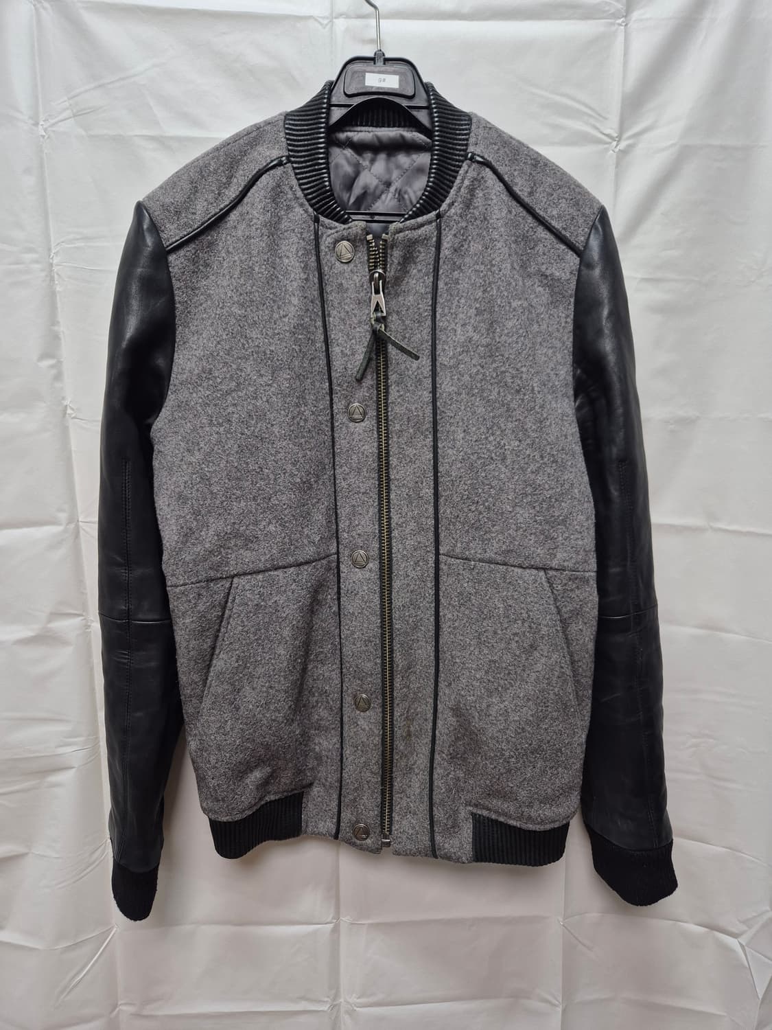 일레븐파리 바시티자켓 상품이미지1