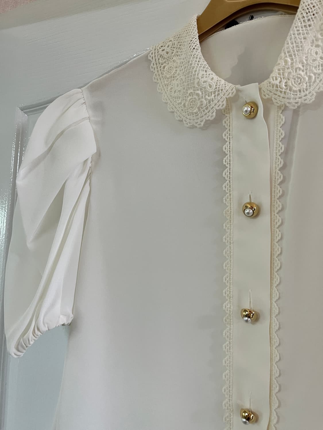 미우미우 레이스 카라 블라우스 화이트 40 새상품 상품이미지3
