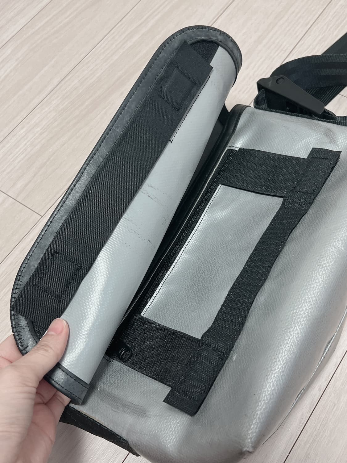 프라이탁 하와이파이브오 올실버 상품이미지2