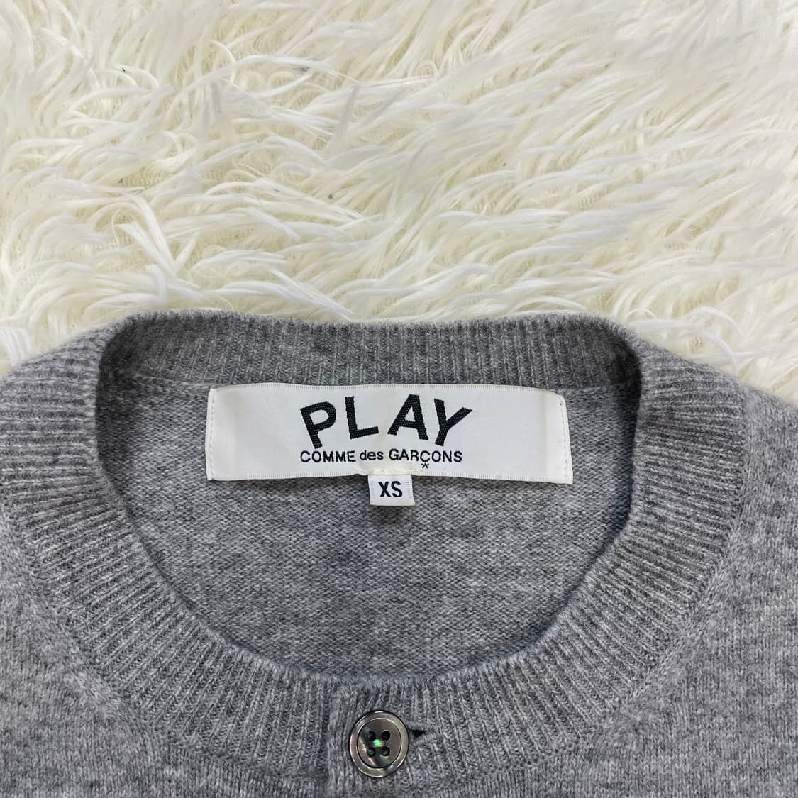 꼼데가르송 더블 하트 울 라운드 가디건 그레이 상품이미지4