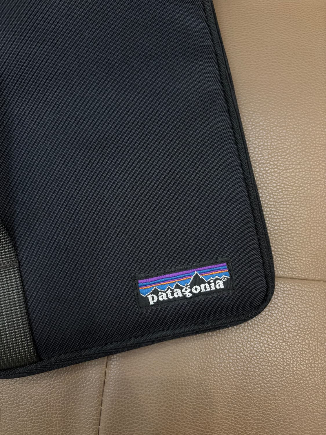 파타고니아 태블릿 케이스 상품이미지2