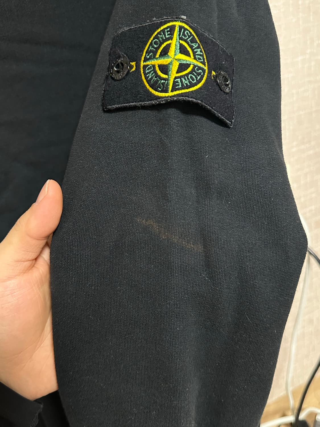 스톤아일랜드 맨투맨 L사이즈 판매합니다 상품이미지5