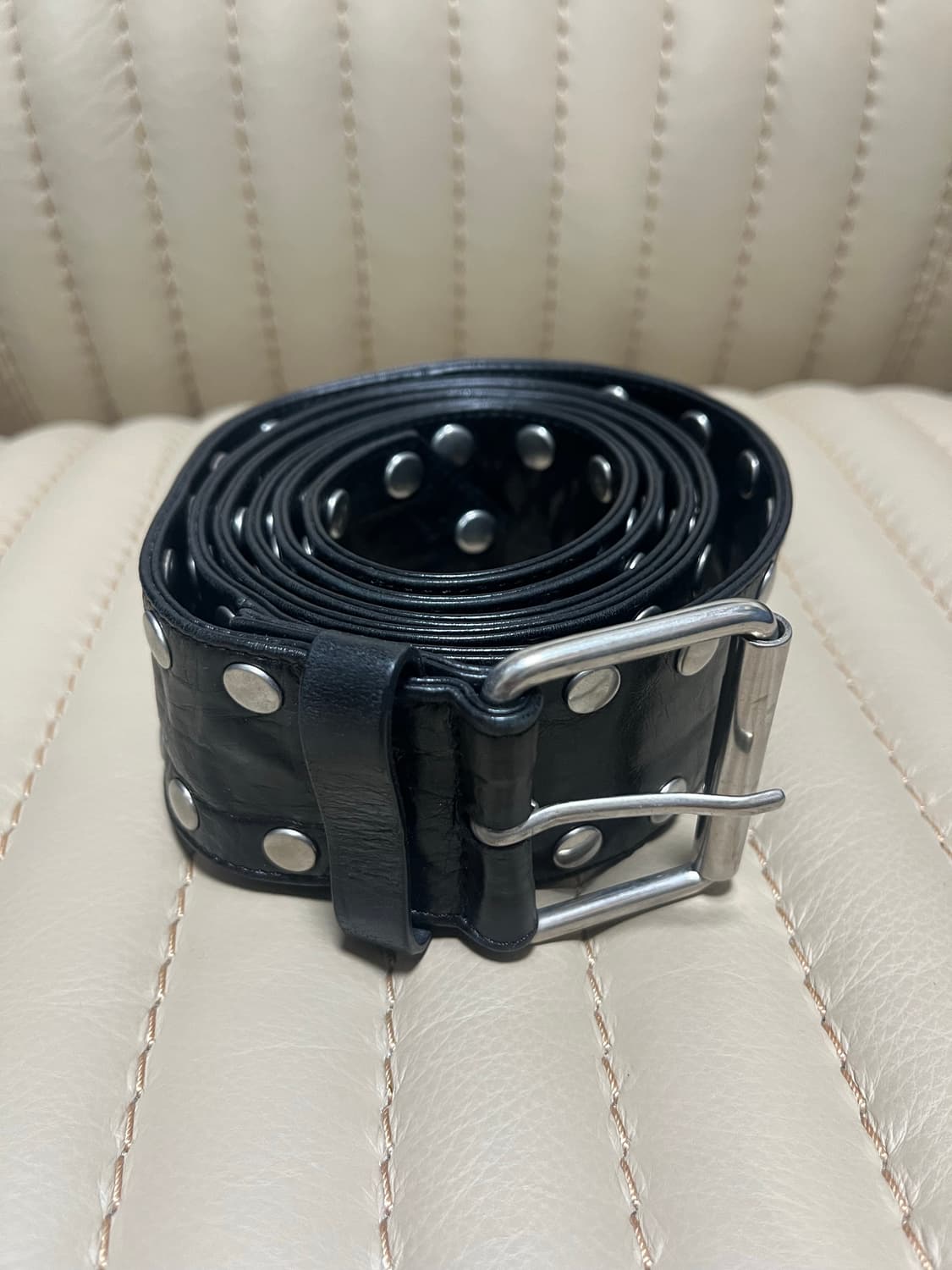 드리스반노튼 20fw 스터드벨트 상품이미지8