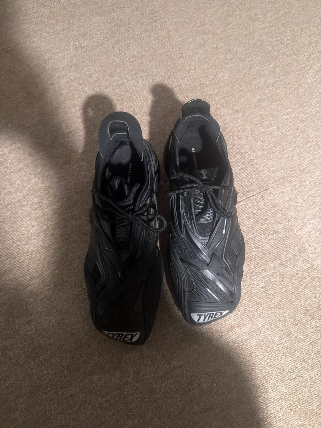 발렌시아가 타이렉스 블랙 43 상품이미지1