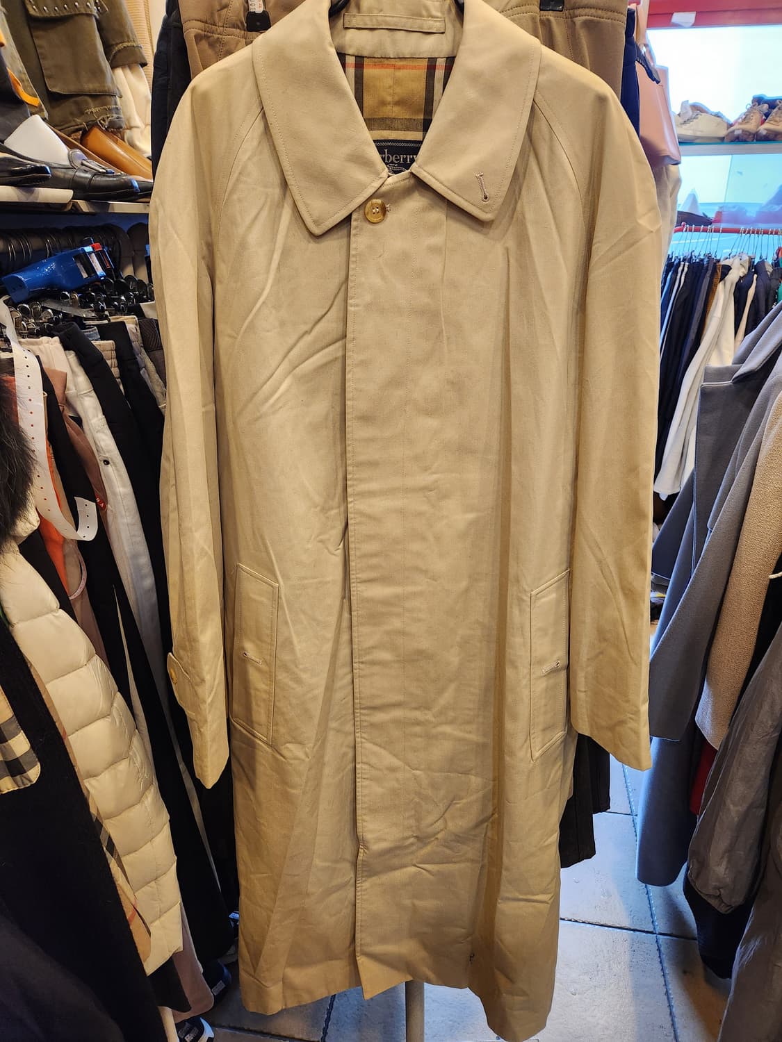 버버리 싱글코트 상품이미지1