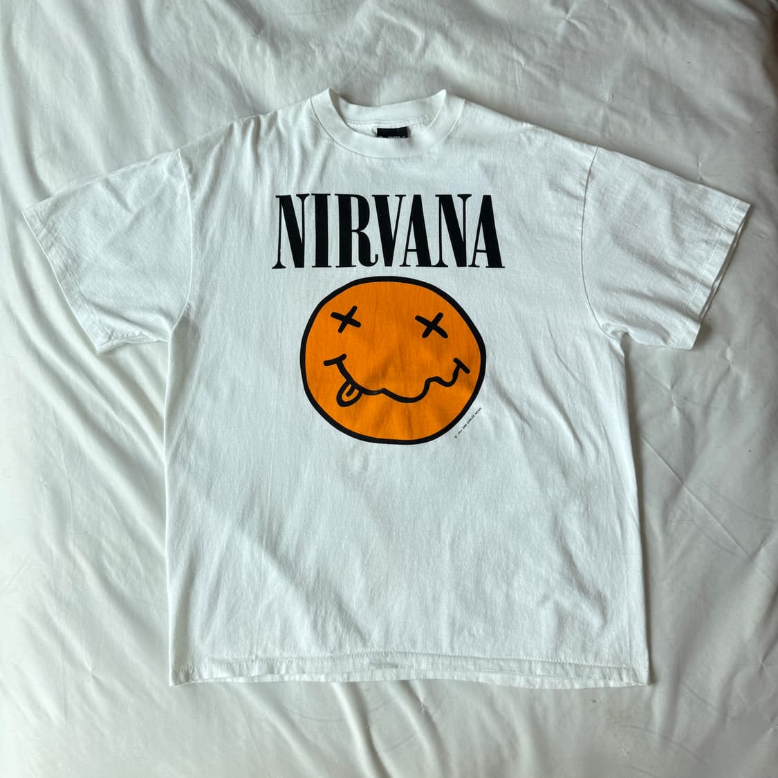 너바나 94 Smiley Face & In Utero 투어티셔츠 상품이미지2