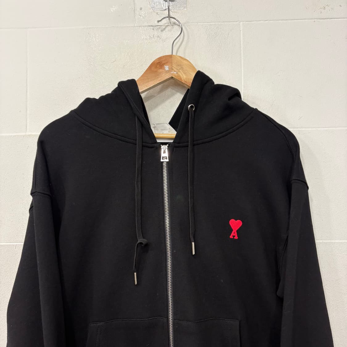 아미 스몰 하트 로고 후드집업 상품이미지2