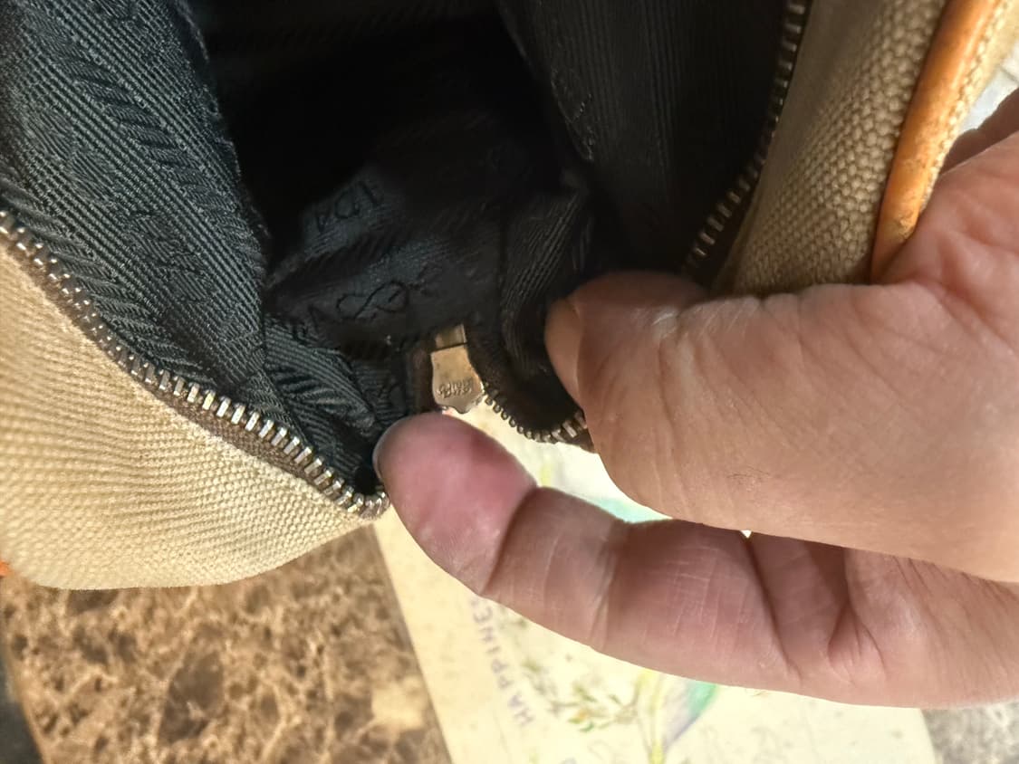 정품 프라다 미니 캔버스 볼링백 팝니다 상품이미지9