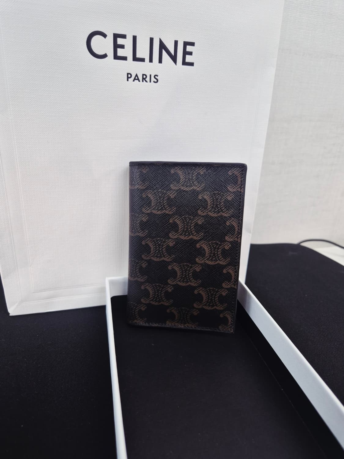 셀린느 트리옹프 카드지갑 상품이미지7