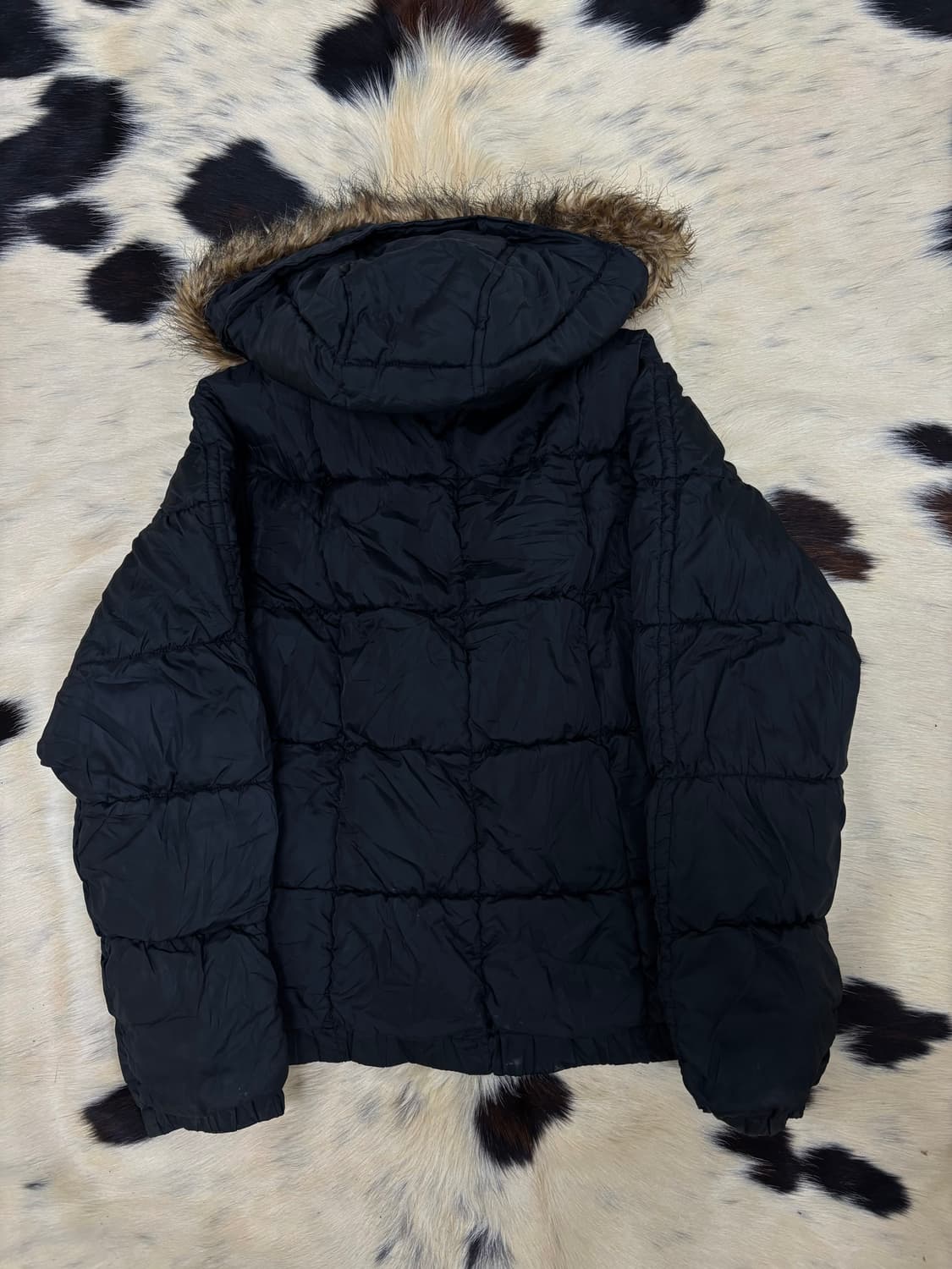 Y2K Black Fur Padding 상품이미지4