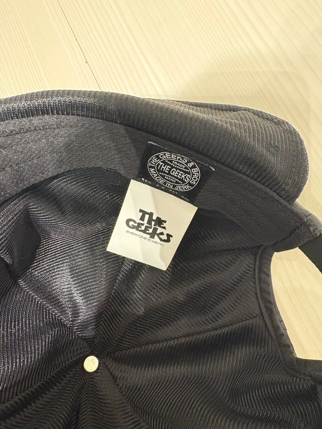 더 긱스 레더 이어 머프 캡 블랙 상품이미지2