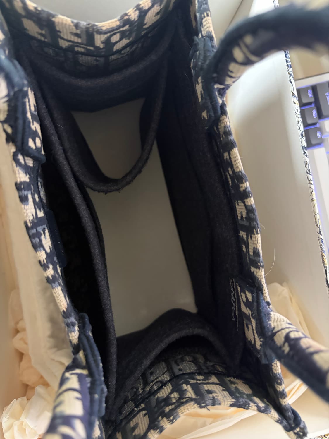 디올 스몰 북 토트백 에크루 블루 오블리크 상품이미지3