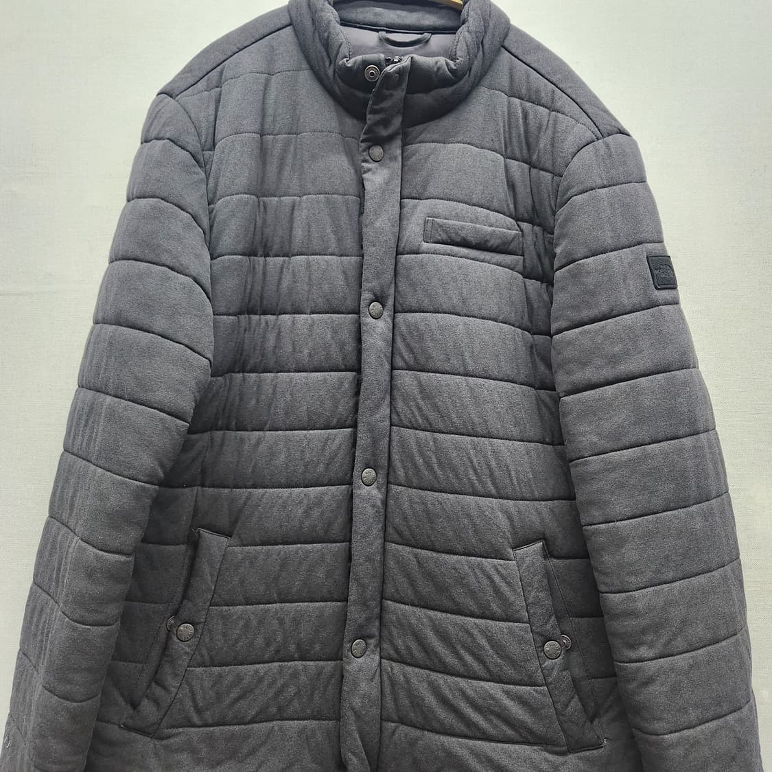 노스페이스 로고 와펜 경량패딩 105(L) 상품이미지2