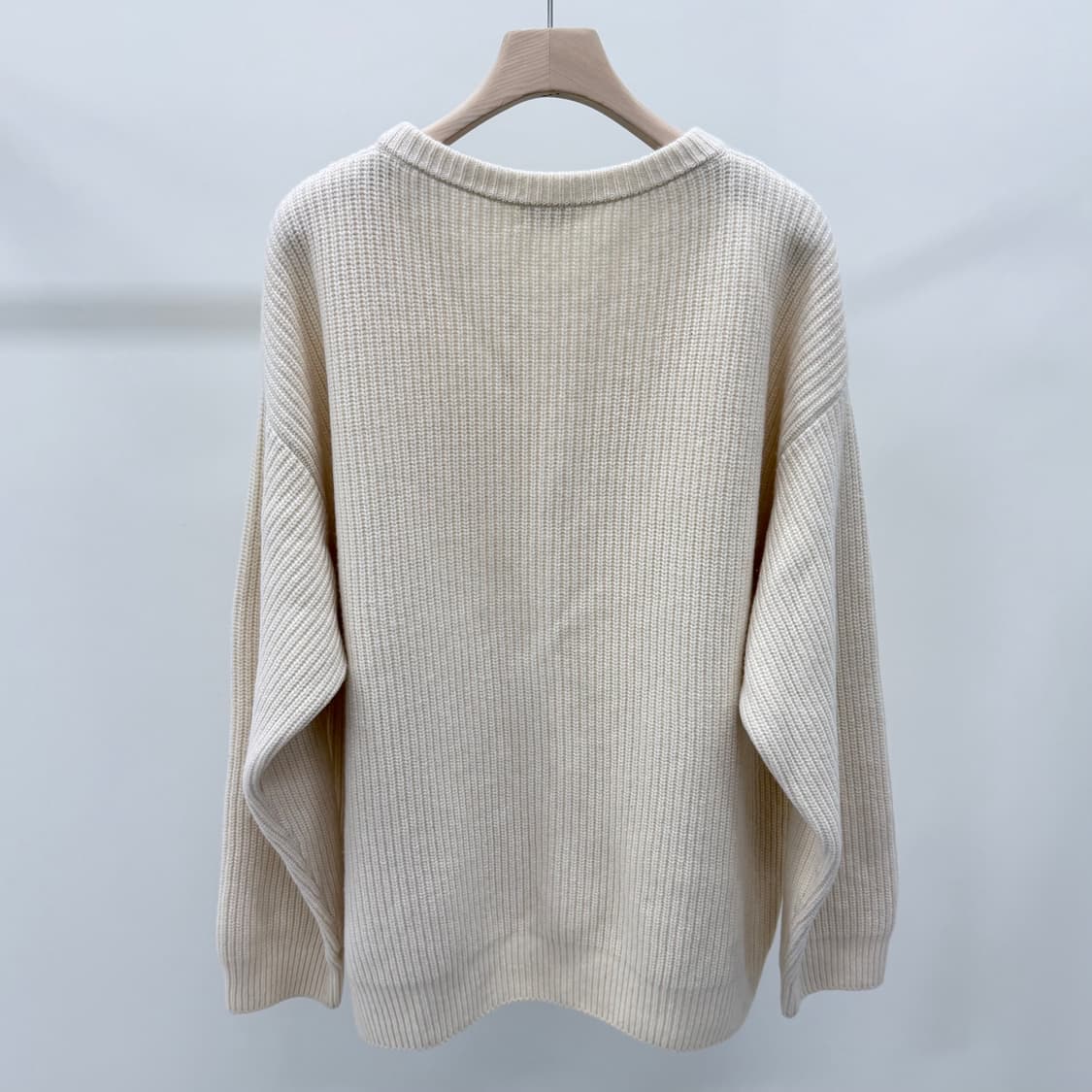 [S+급/오버핏S] 셀린느 리브드 울 니트 아이보리 상품이미지5