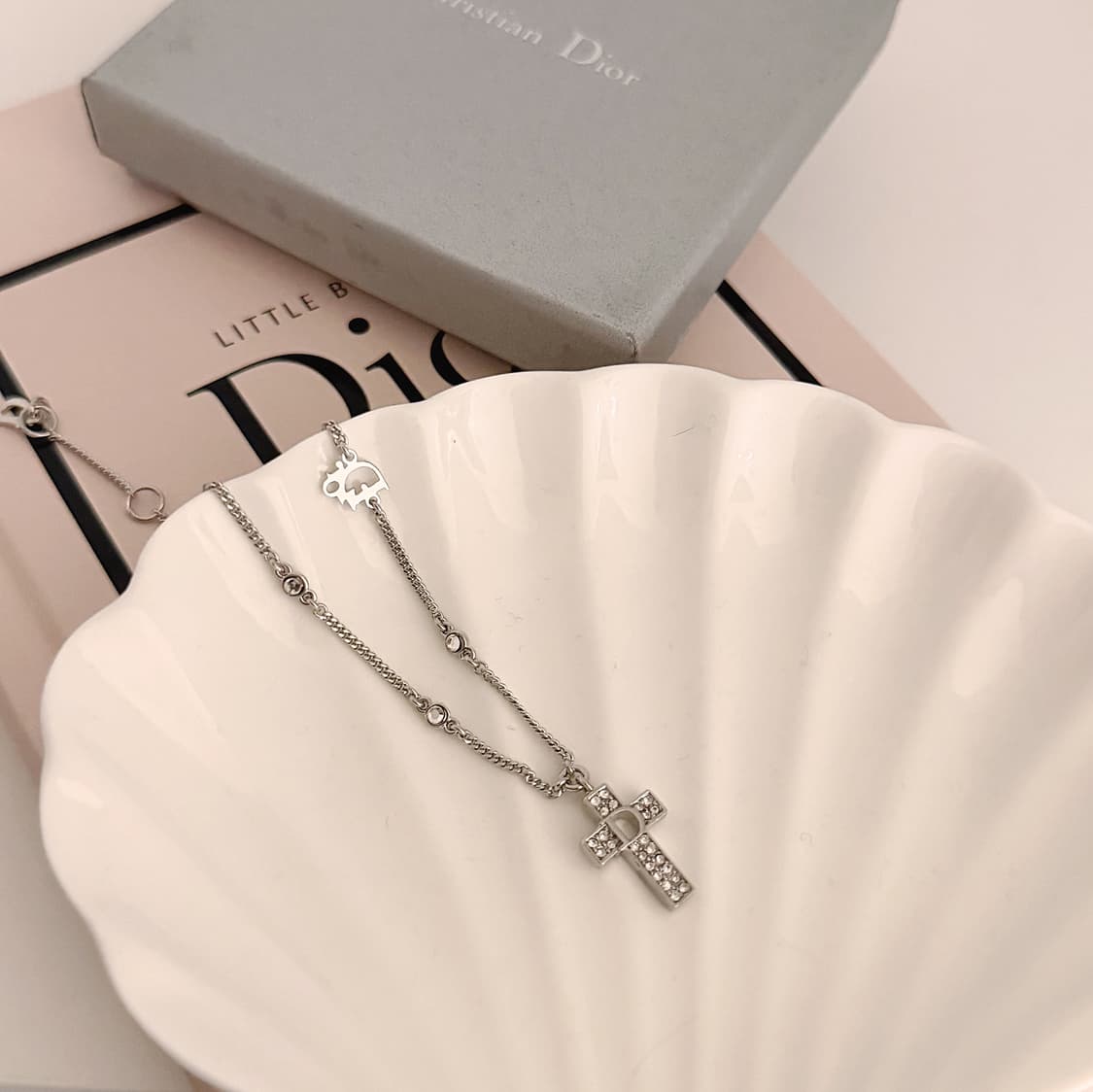 디올 십자가 팔찌 상품이미지3