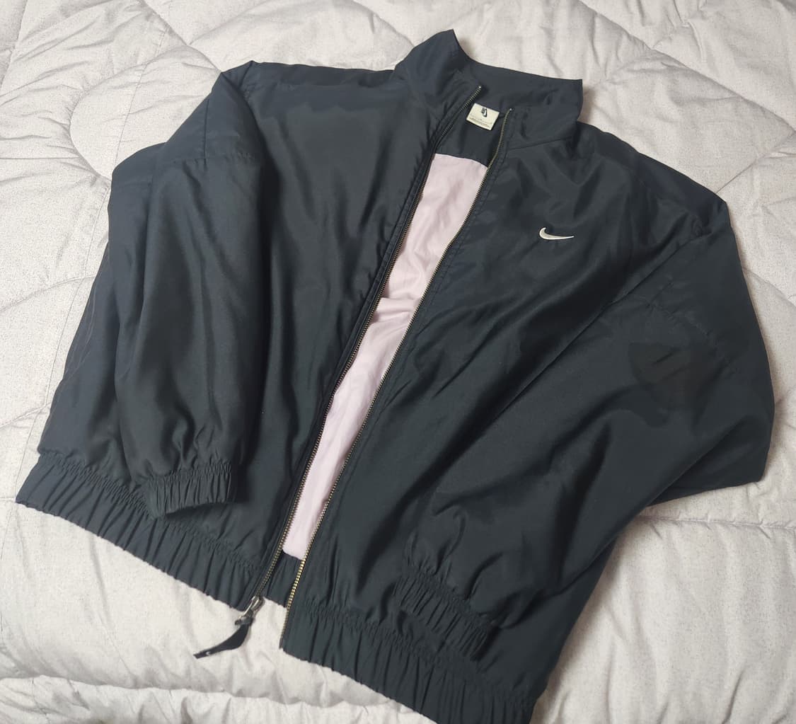 나이키 NRG 솔로 스우시 사틴 봄버 자켓 상품이미지1