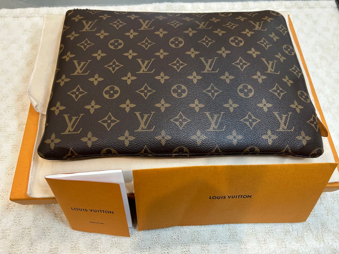 [정품/중고] 루이비통 에튀 보야주 클러치 상품이미지1