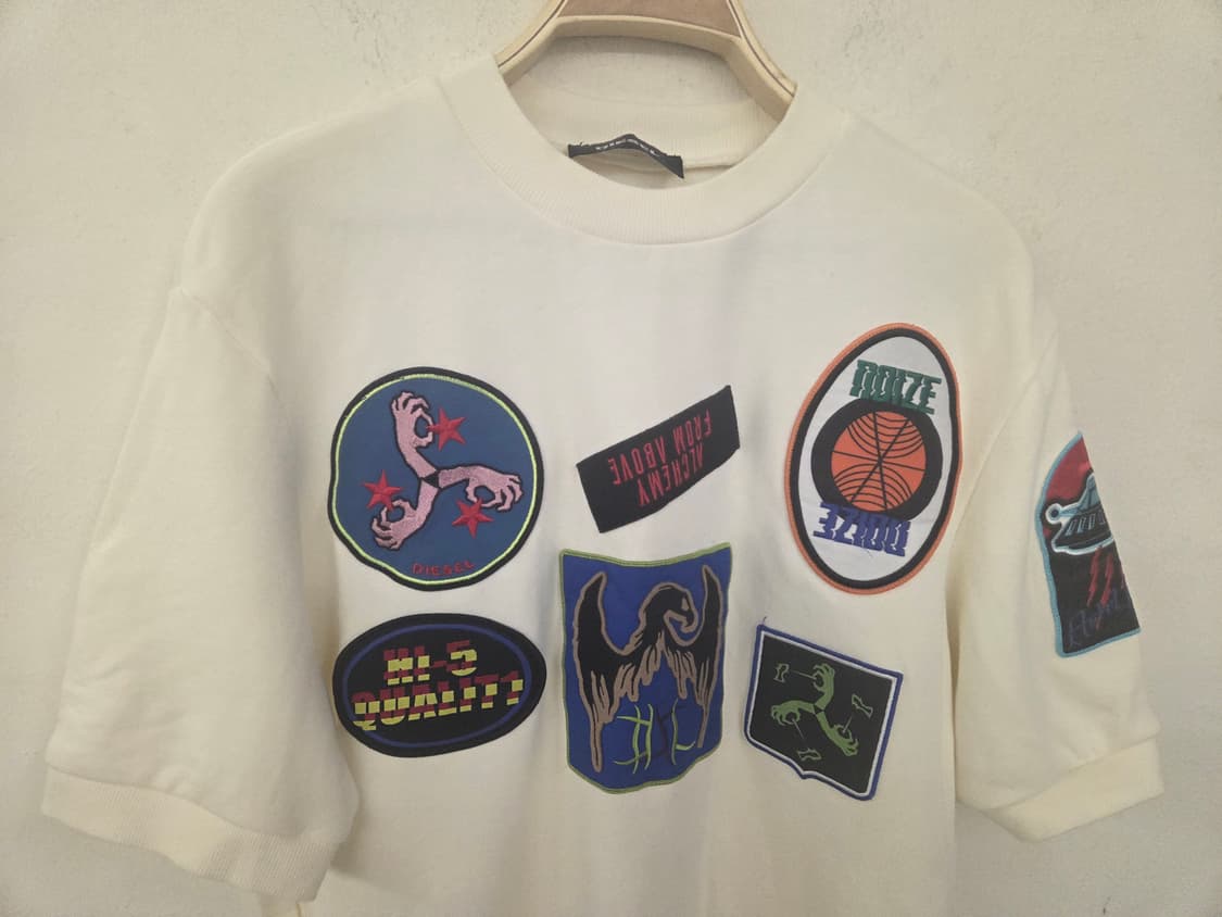 디젤 패치 반팔 맨투맨 화이트 S 상품이미지2