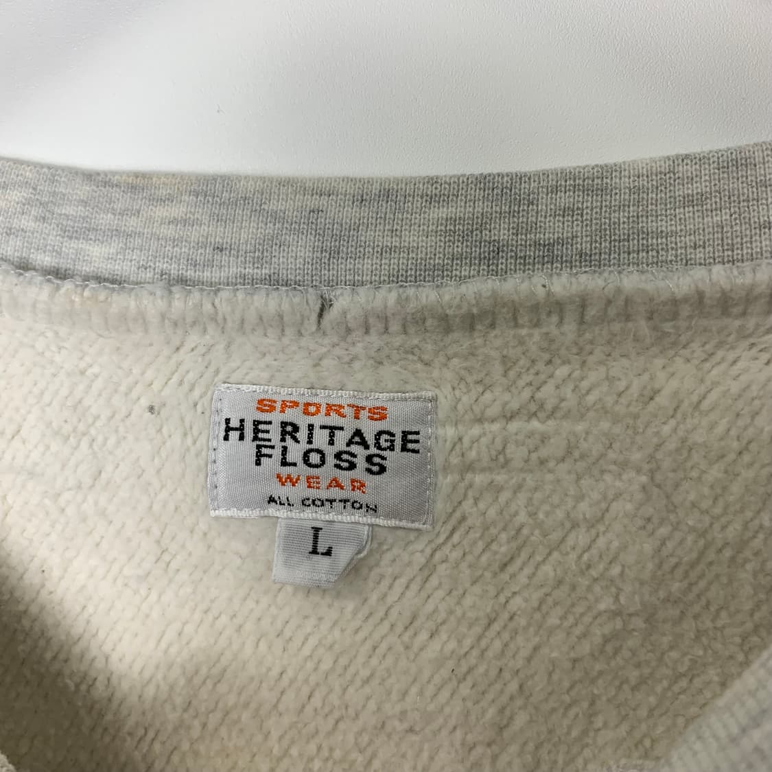 헤리티지플로스 손목로고 백멜란지 맨투맨 상품이미지5