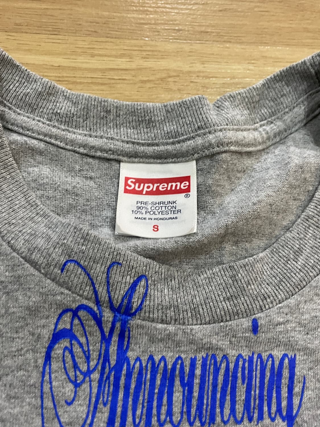슈프림 어나운싱 티셔츠 헤더 그레이 s 상품이미지3