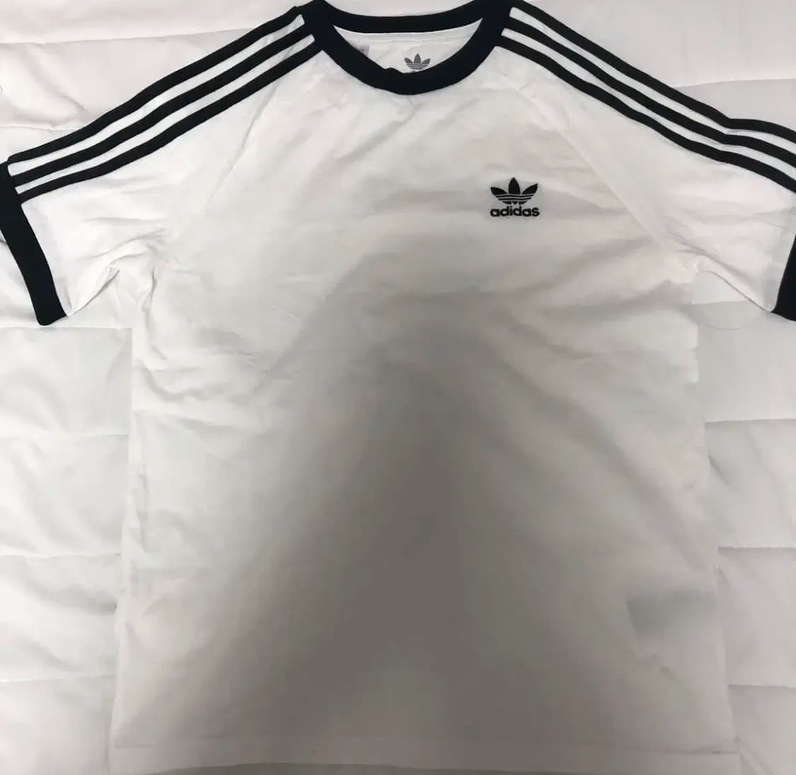 아디다스 삼선 반팔티 링거티 상품이미지1