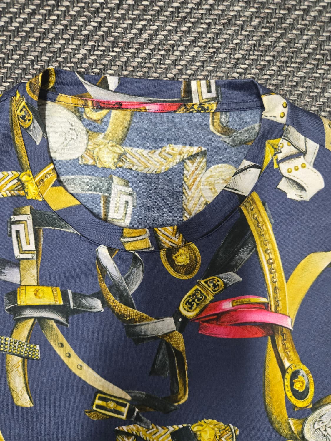 베르사체 벨트 프린팅 반팔 티셔츠 상품이미지4