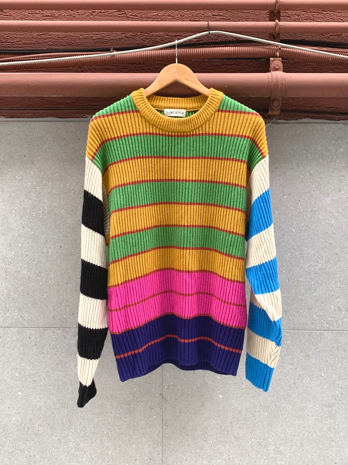 멀티 컬러 스트라이프 니트 상품이미지1