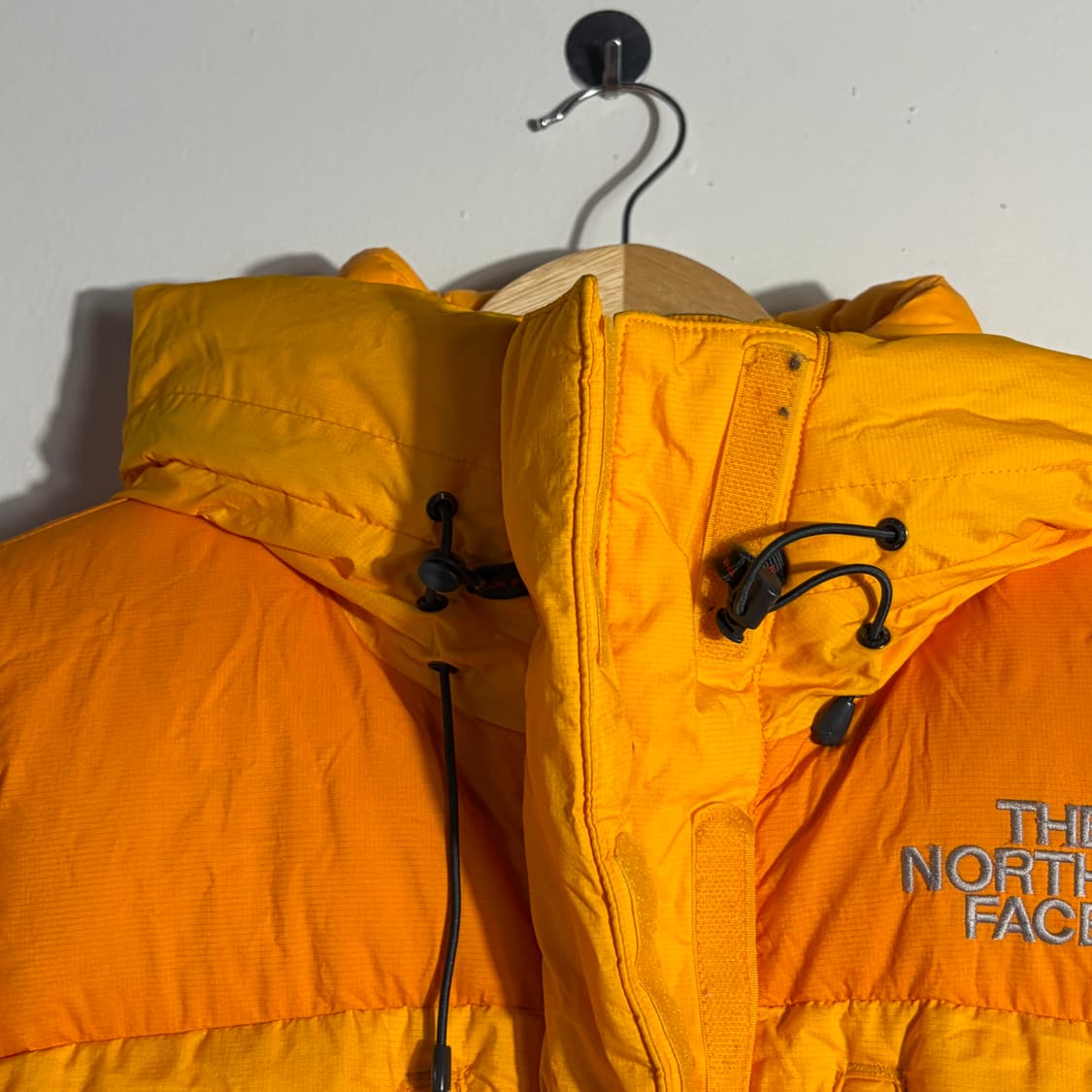 노스페이스 800필 옐로우 하이벤트 다운 패딩 자켓 상품이미지3