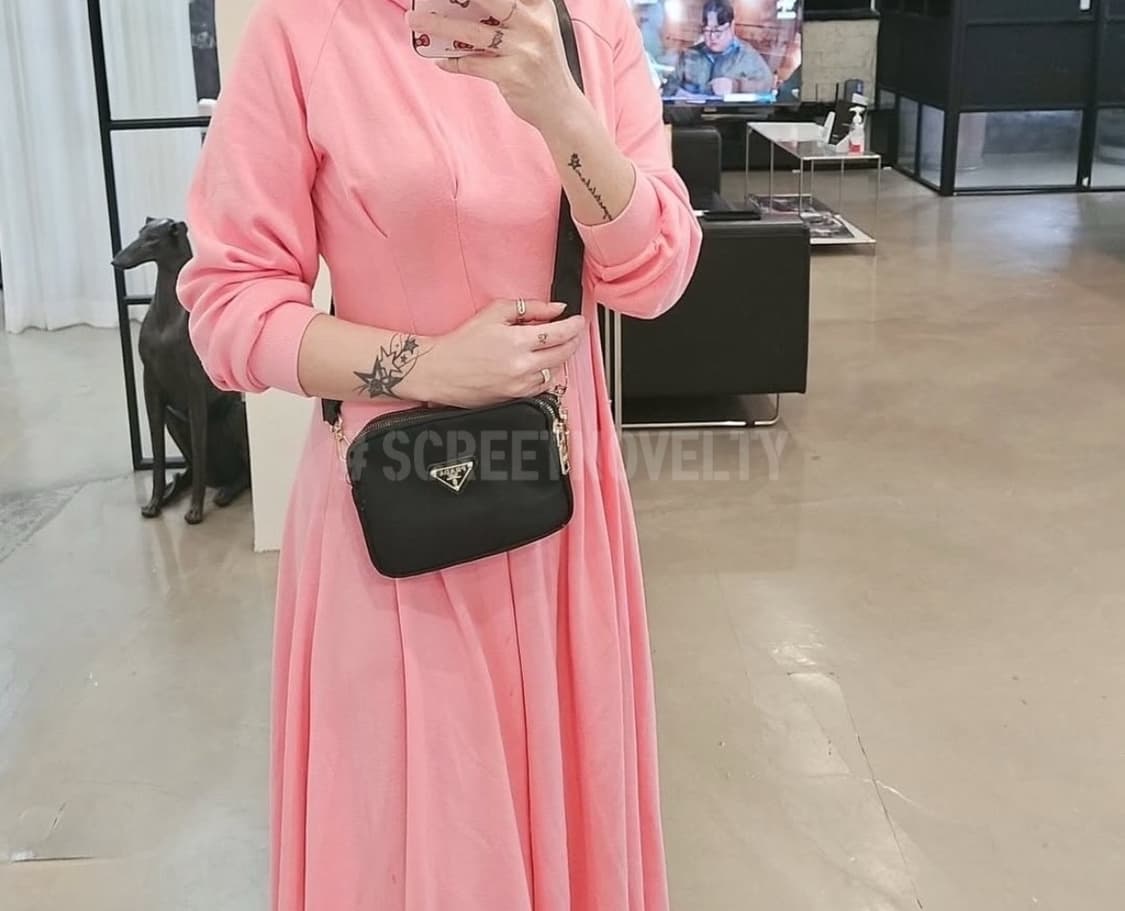  프라다뷰티 3단 크로스 백 블랙 상품이미지1