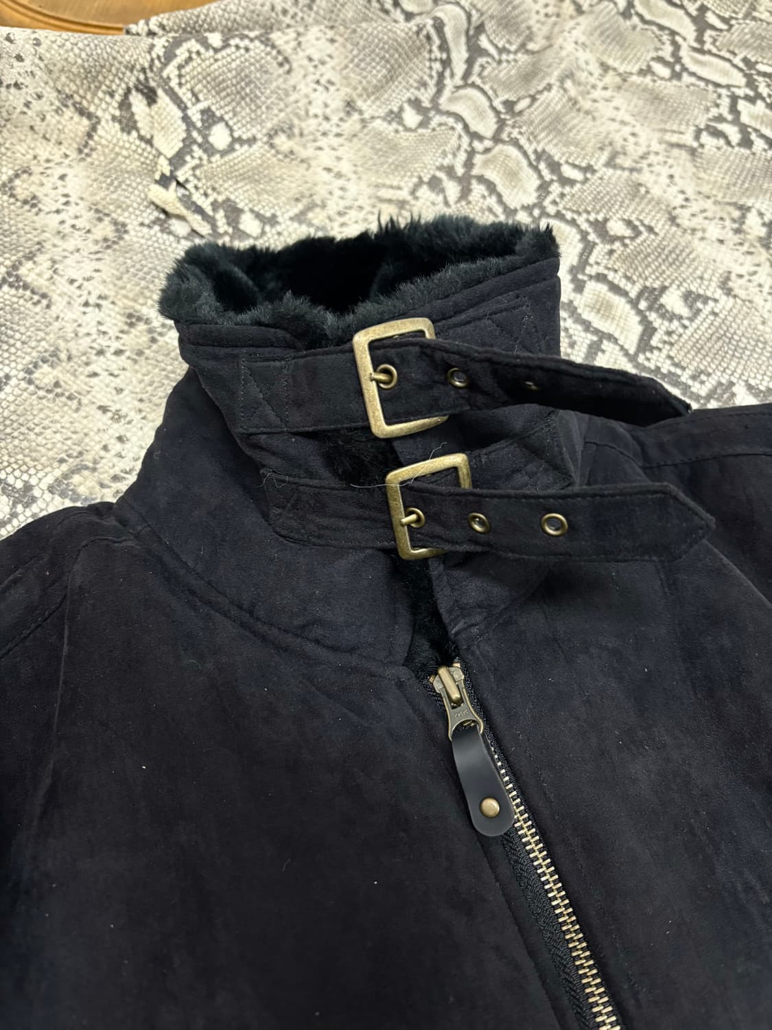 2Neck Buckle Black Mustang 상품이미지6