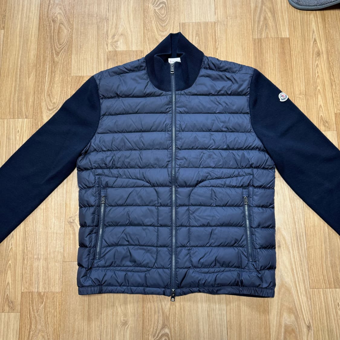 몽클레어 김현우 니트패딩 xxl 다크네이비 상품이미지2