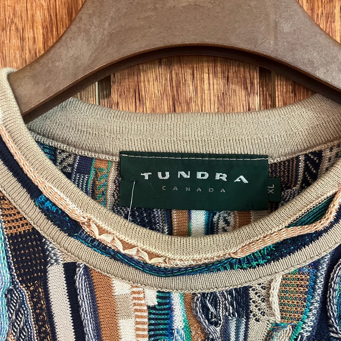 TUNDRA CANADA 3D 케이블 니트 스웨터 상품이미지3