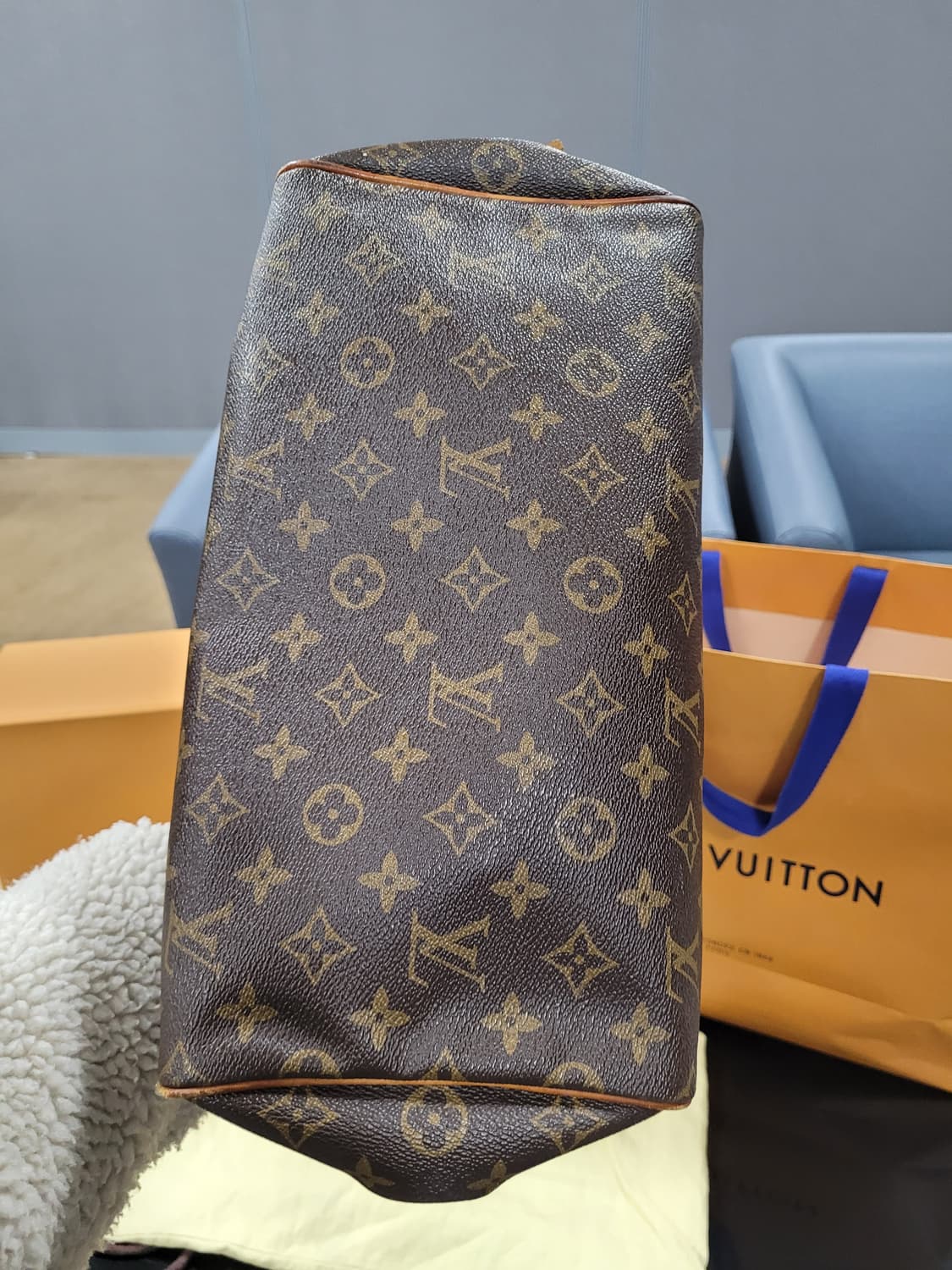 루이비통 숄더백 상품이미지6