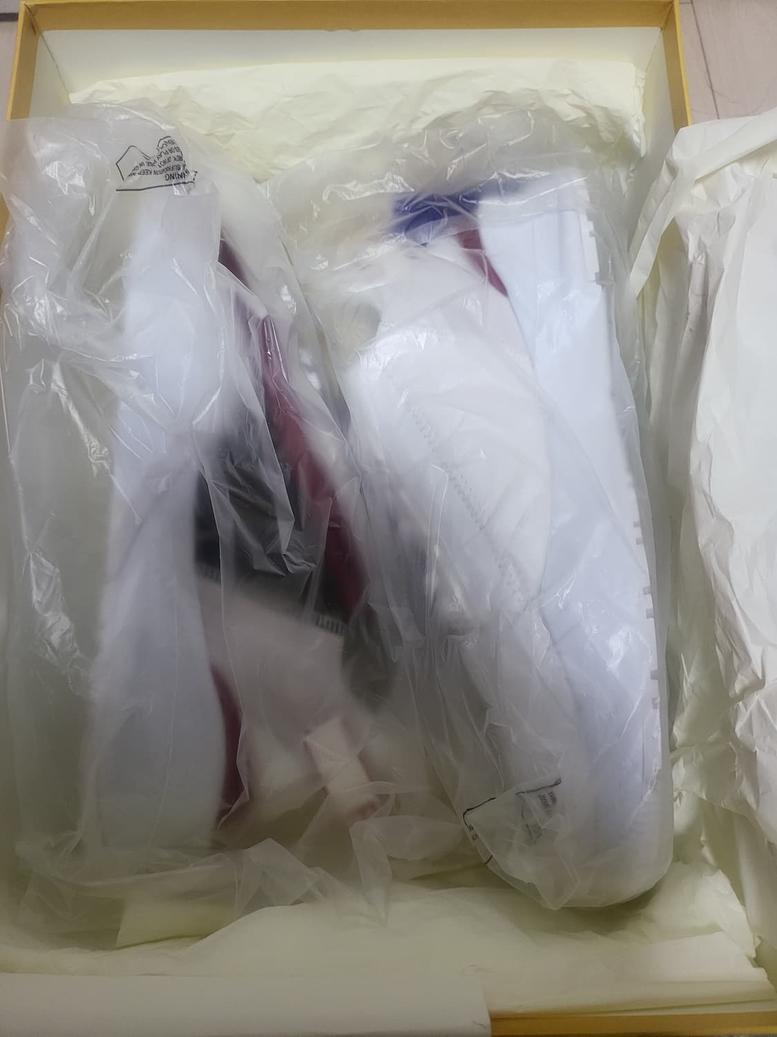 펜디자카드스니커즈 상품이미지4