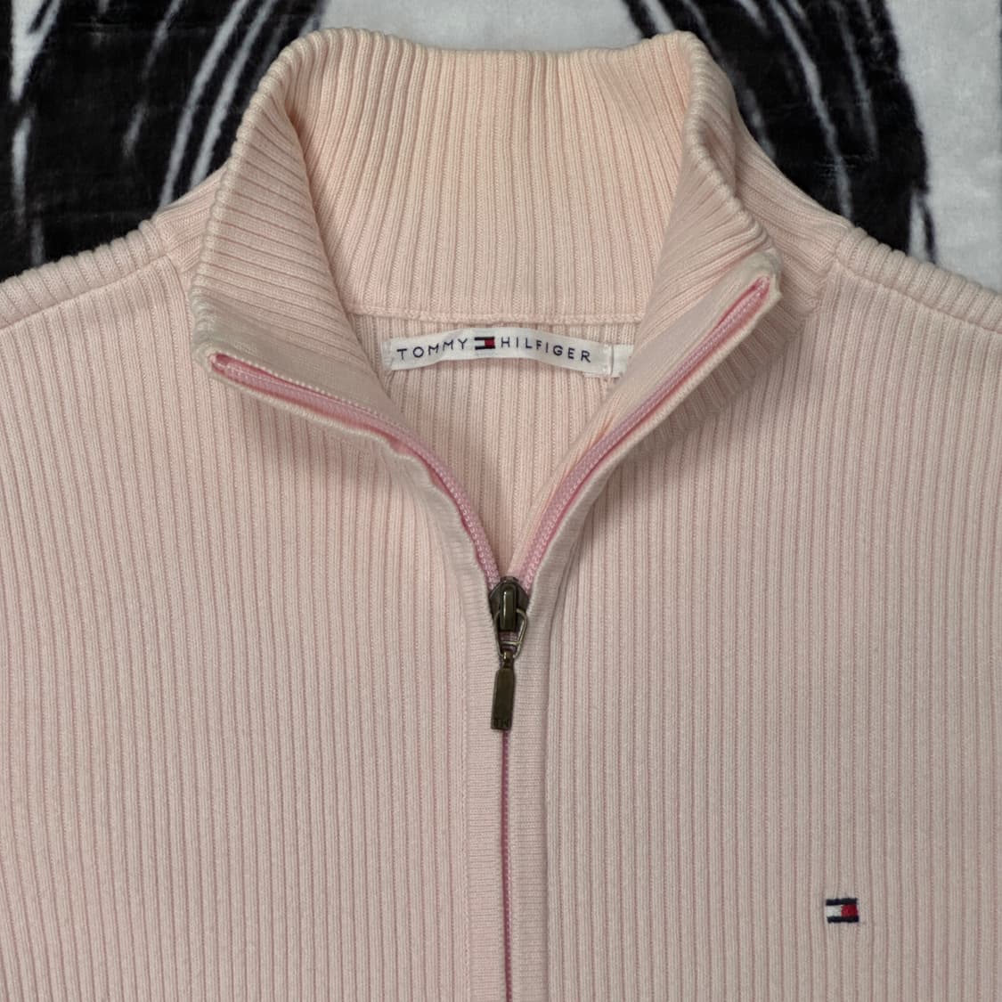타미힐피거 딸기우유 핑크 골지 니트집업 상품이미지3