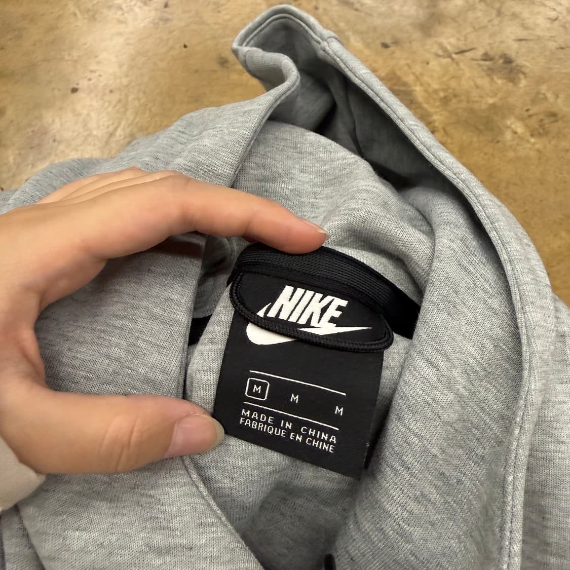[정품/95,M] 나이키 테크팩 후드집업 그레이 b10 상품이미지7