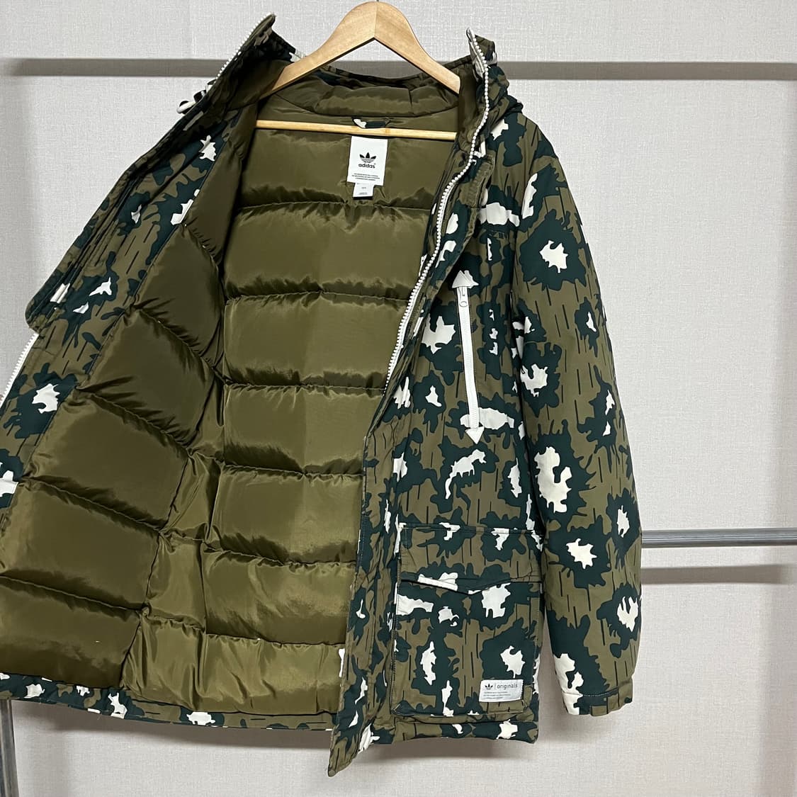 아디다스 오리지널 카모 패딩 105 상품이미지9