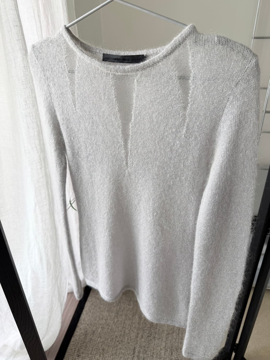 italian light grey mohair knit 상품이미지1