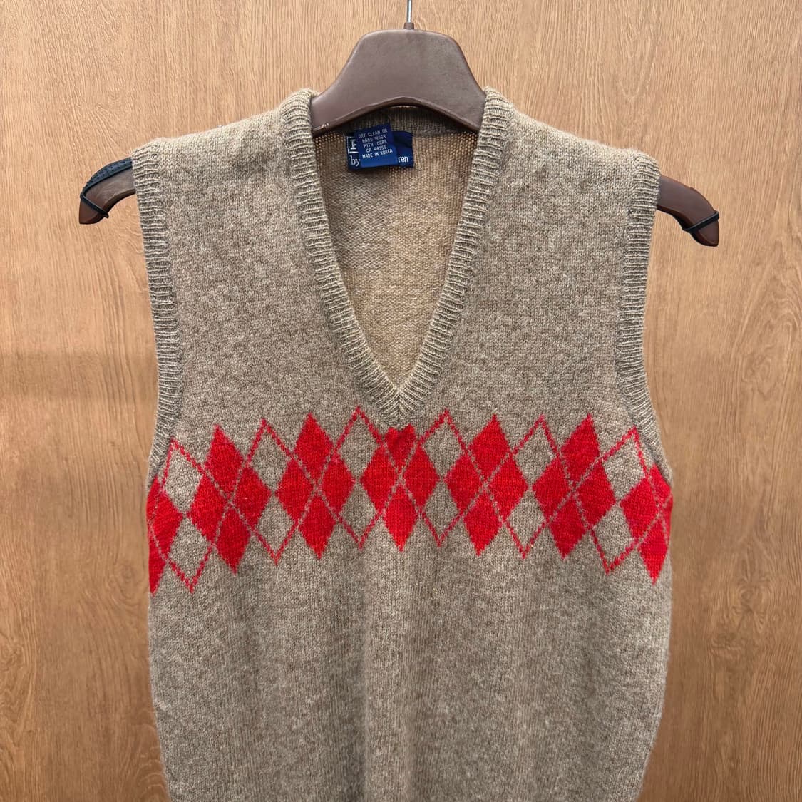 폴로 랄프로렌 딥 브이넥 울 니트 베스트 레드 아가일 패턴 디테일 브라운 상품이미지4