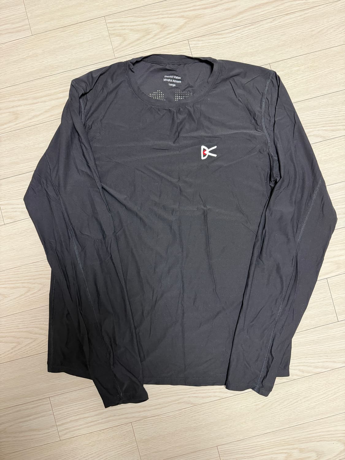 디스트릭트비전 롱슬리브 L사이즈 상품이미지1